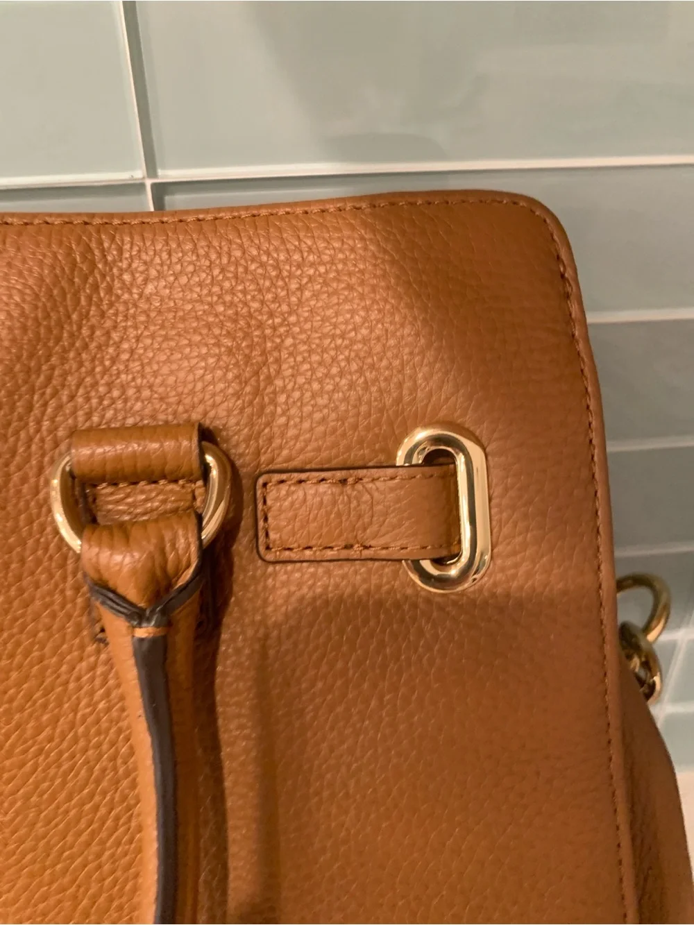 Michael Kors Tan Pebbled Leather Tote Gold Hardware Shoulder Strap No Flaw Clean